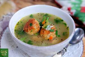 Куриный суп с жаренными фрикадельками