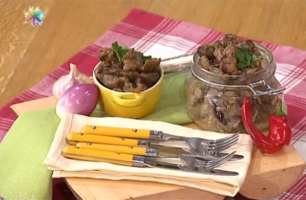Конфи из куриных желудочков