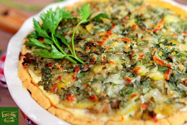 Картофельный пирог с сыром и зеленью