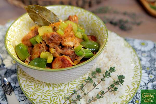 Chicken thighs with sausage and rice