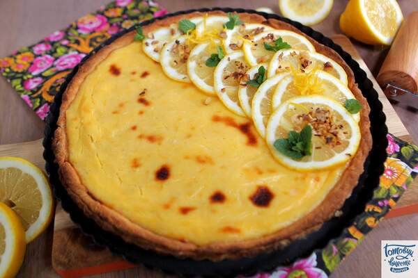 Creamy lemon tarte tatin