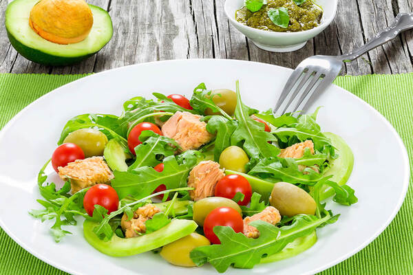Tuna and avocado salad