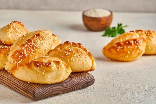 Пиріжки з гречкою та грибами