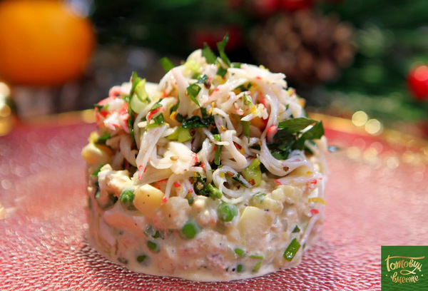 Оливье со снежным крабом и мясом криля